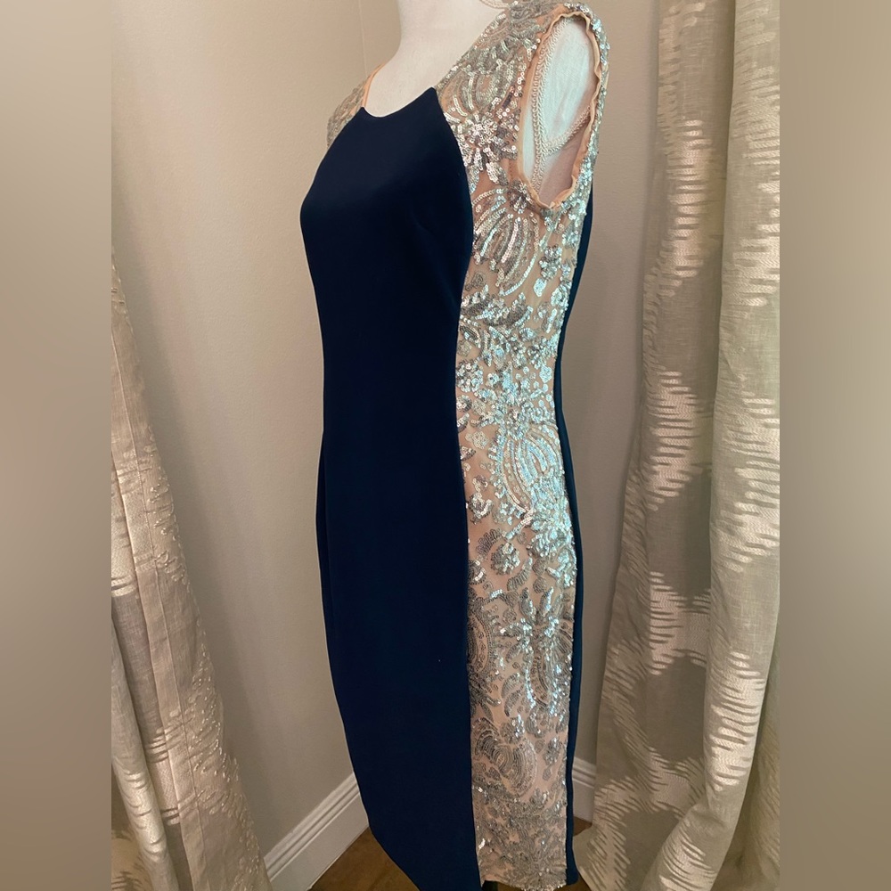 R&M Richards Dress - Picture 5 of 9